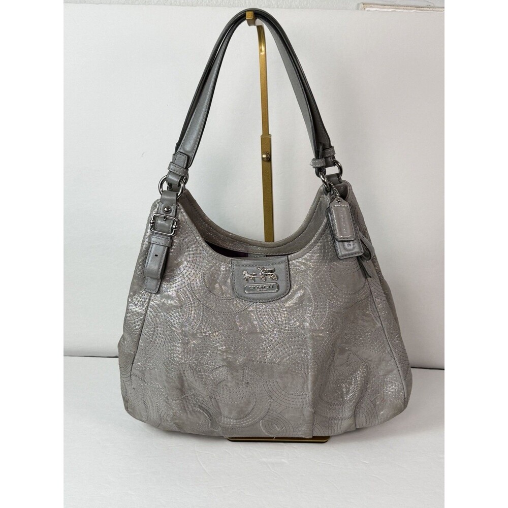 Coach Madison Maggie 18766 Stitched Signature C Metallic Silver Gray Shoulder